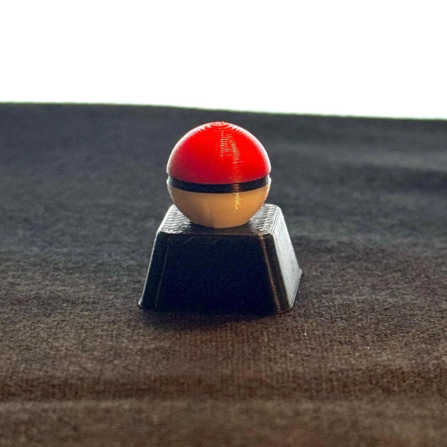 Pokeball keycap (mechanical keyboard)